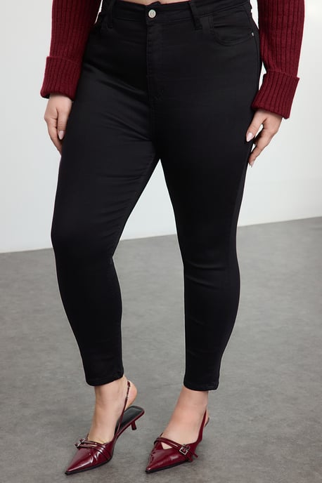 Trendyol Curve Dam Svart Enfärgad Skinny Hög midja Plus size Jeans - Image 3