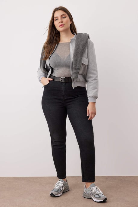 Trendyol Curve Dam Grå Enfärgad Skinny Hög midja Plus size Jeans - Image 1
