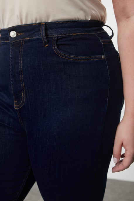 Trendyol Curve Dam Blå Enfärgad Skinny Hög midja Plus size Jeans - Image 3