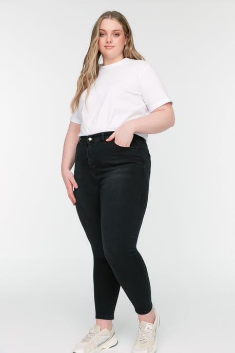 Trendyol Curve Dam Svart Enfärgad Skinny Hög midja Plus size Jeans - Image 6