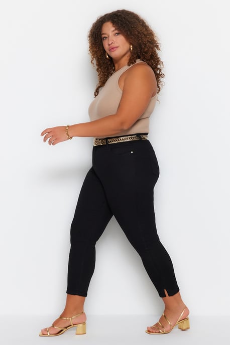 Trendyol Curve Dam Svart Enfärgad Skinny Hög midja Plus size Jeans - Image 2