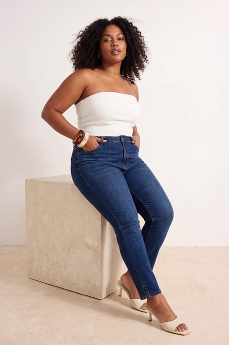Trendyol Curve Dam Blå Enfärgad Skinny Hög midja Plus size Jeans - Image 1