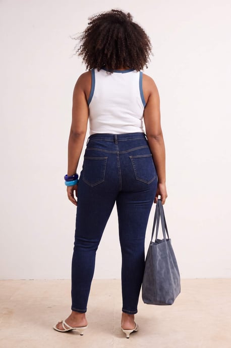 Trendyol Curve Dam Mörkblå Enfärgad Skinny Hög midja Plus size Jeans - Image 2
