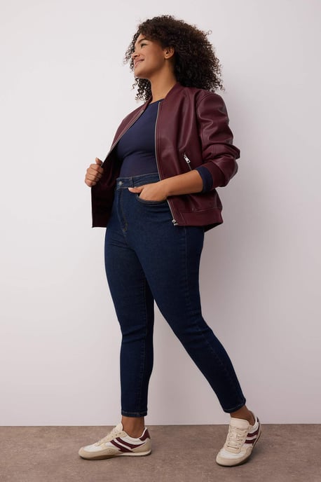 Trendyol Curve Dam Mörkblå Enfärgad Skinny Hög midja Plus size Jeans - Image 4