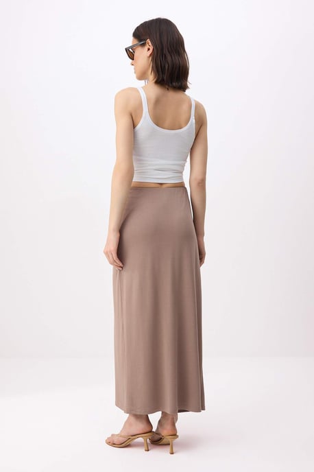 TRENDYOLMİLLA Women's Brown Plain Midi A-line Skirts - Image 3