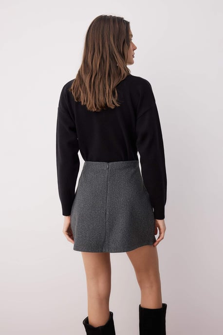 TRENDYOLMİLLA Women's Gray Plain Short / Mini A-line Skirts - Image 3