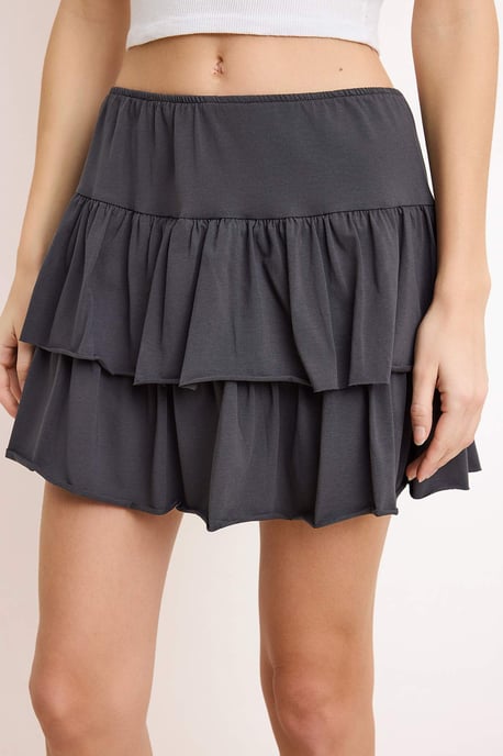 TRENDYOLMİLLA Women's Gray Plain Short / Mini Basic Skort Skirts - Image 4
