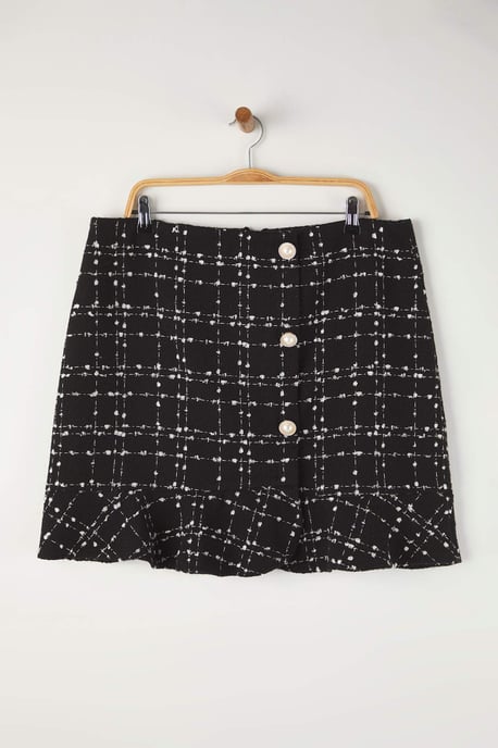 Trendyol Curve Dam Svart Randig Kort / Mini Plus size Kjolar - Image 4