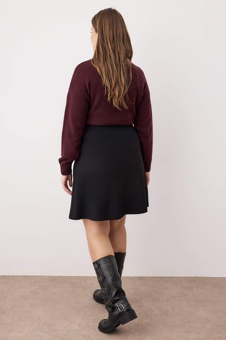 Trendyol Curve Dam Svart Enfärgad Kort / Mini Skater Plus size Kjolar - Image 5