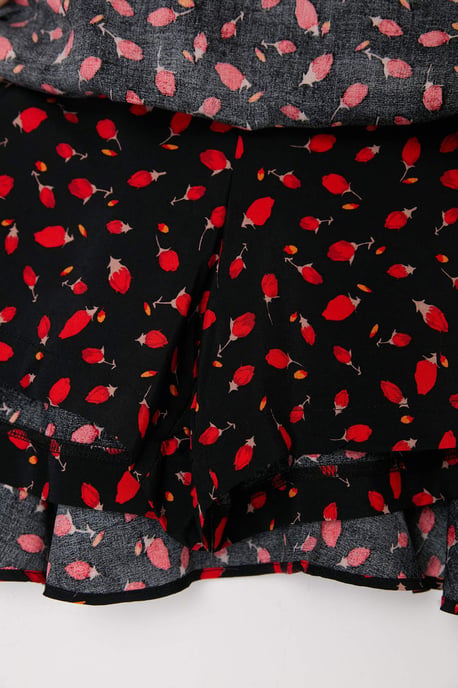Trendyol Curve Dames Zwart Bloemen Kort / Mini Grote maten Rokken - Image 4
