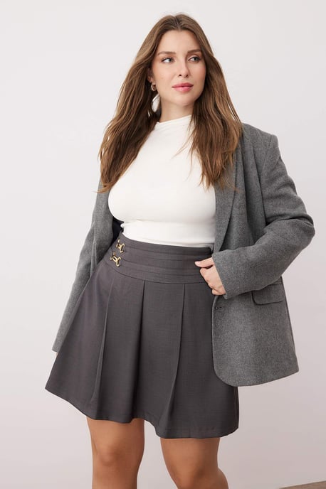Trendyol Curve Dam Grå Enfärgad Kort / Mini Plus size Kjolar - Image 6