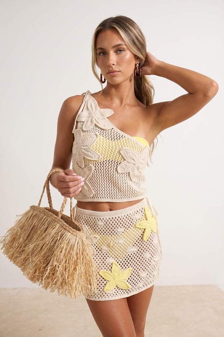 TRENDYOLMİLLA Women's Beige Floral Short / Mini Pencil skirt Skirts - Image 1