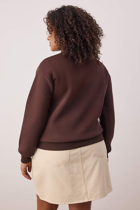 Trendyol Curve Dam Brun Enfärgad Lång Regular fit Plus size Sweatshirts - Image 3