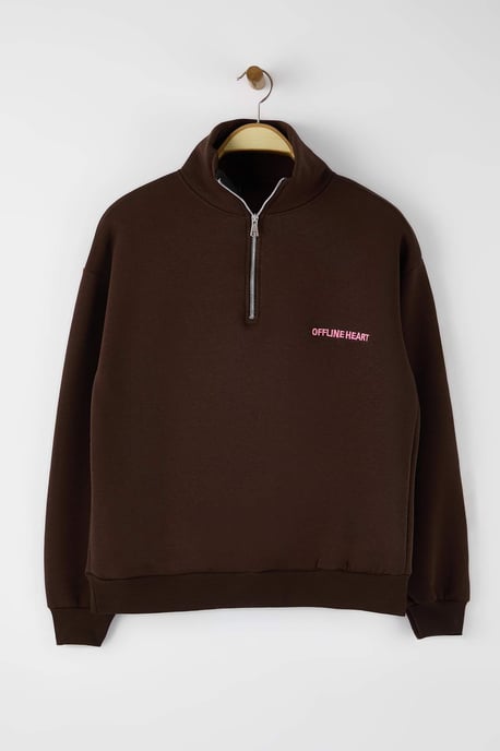 Trendyol Curve Dam Brun Enfärgad Lång Regular fit Plus size Sweatshirts - Image 4