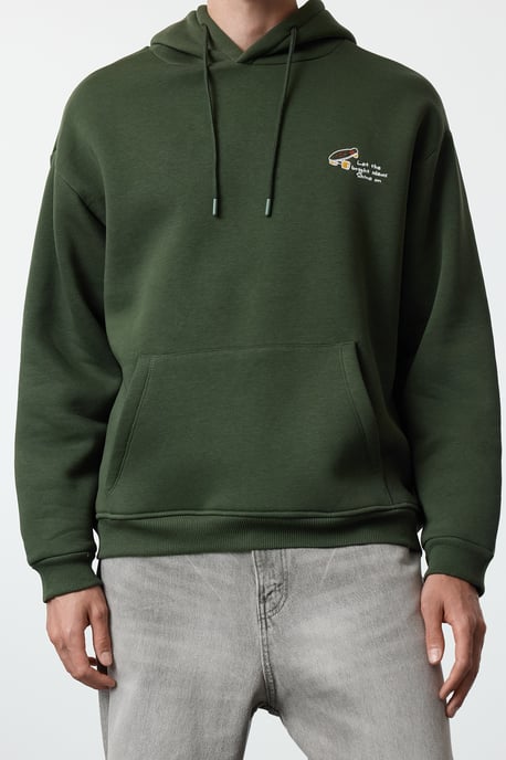 TRENDYOL MAN Men's Khaki Slogan Long Oversize Sweatshirts - Image 3
