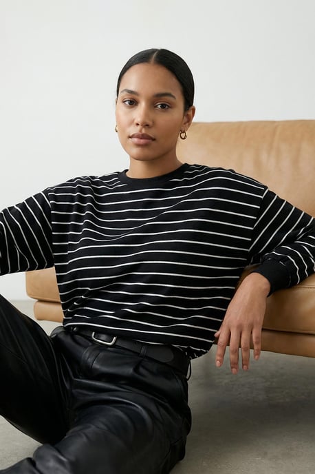 TRENDYOLMİLLA Dames Zwart Gestreept Lang Oversized Sweatshirts - Image 6