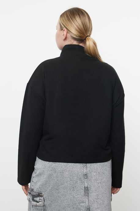 Trendyol Curve Dam Svart Enfärgad Lång Oversize Plus size Sweatshirts - Image 4