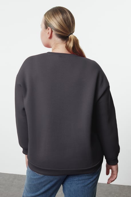 Trendyol Curve Dam Grå Enfärgad Lång Oversize Plus size Sweatshirts - Image 3