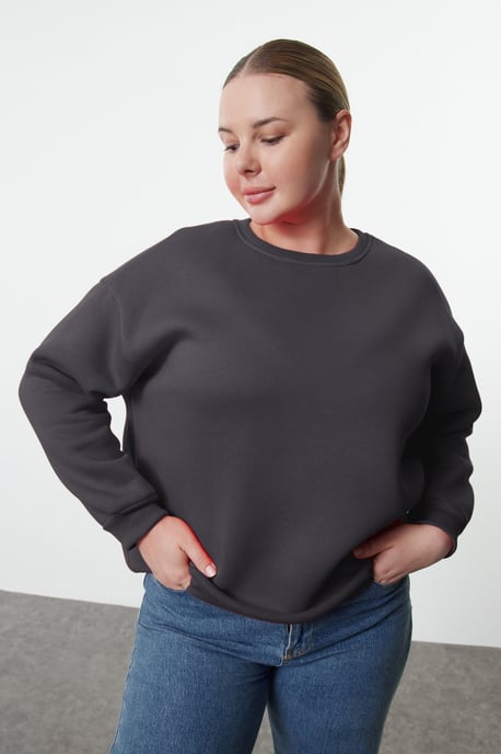 Trendyol Curve Dam Grå Enfärgad Lång Oversize Plus size Sweatshirts - Image 6
