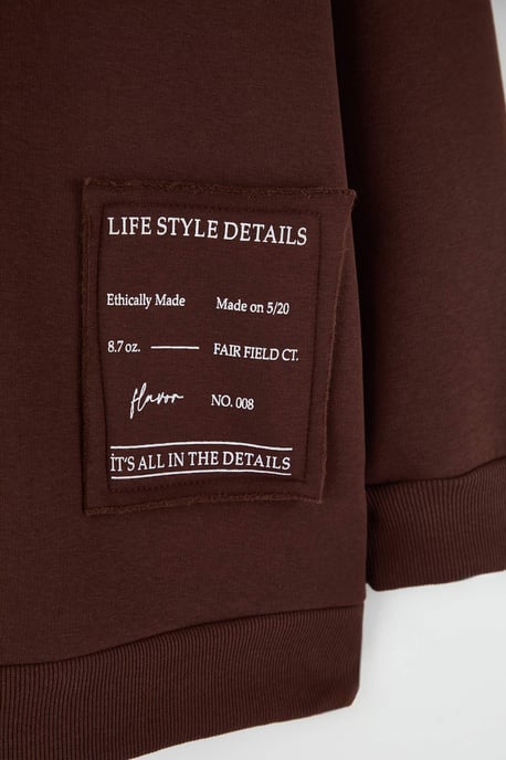 Trendyol Curve Dam Brun Slogan Lång Relaxed fit Plus size Sweatshirts - Image 5