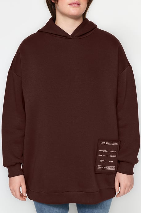 Trendyol Curve Dam Brun Slogan Lång Relaxed fit Plus size Sweatshirts - Image 6