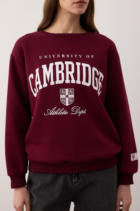 TRENDYOLMİLLA Dam Vinröd Slogan Lång Oversize Sweatshirts - Image 3
