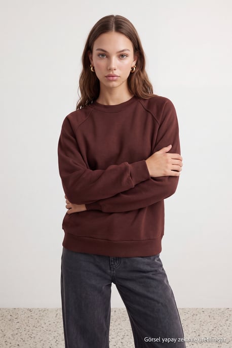 TRENDYOLMİLLA Dames Bruin Effen Lang Oversized Sweatshirts - Image 3