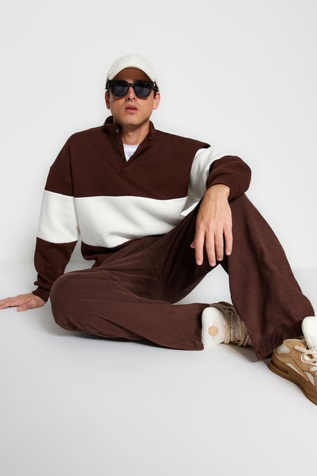 TRENDYOL MAN Men's Brown Color block Long Oversize Sweatshirts - Image 2