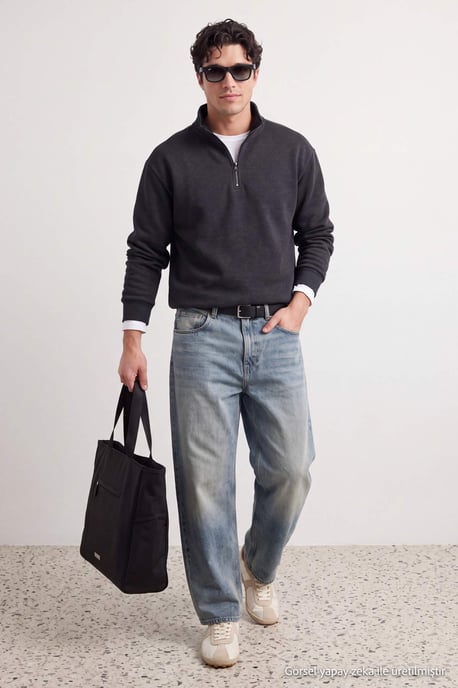 TRENDYOL MAN Men's Gray Slogan Long Oversize Sweatshirts - Image 2