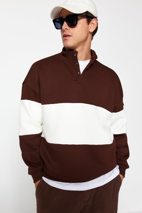TRENDYOL MAN Men's Brown Color block Long Oversize Sweatshirts - Image 6