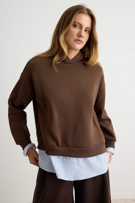 TRENDYOLMİLLA Dames Bruin Effen Lang Oversized Sweatshirts - Image 1