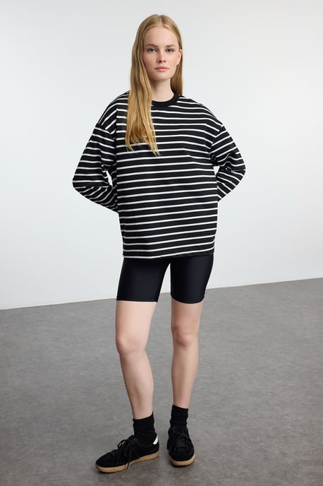 TRENDYOLMİLLA Dames Gestreept Lang Oversized Sweatshirts - Image 5