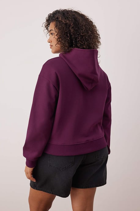 Trendyol Curve Dam Lila Grafiskt Lång Regular fit Plus size Sweatshirts - Image 3
