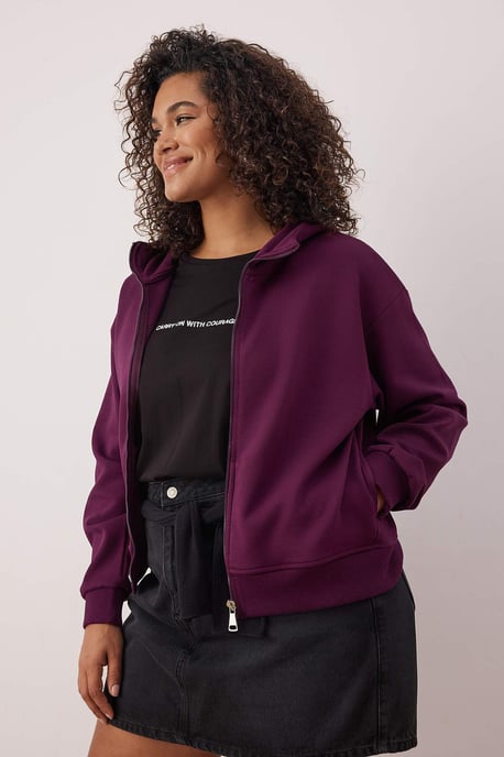 Trendyol Curve Dam Lila Grafiskt Lång Regular fit Plus size Sweatshirts - Image 6
