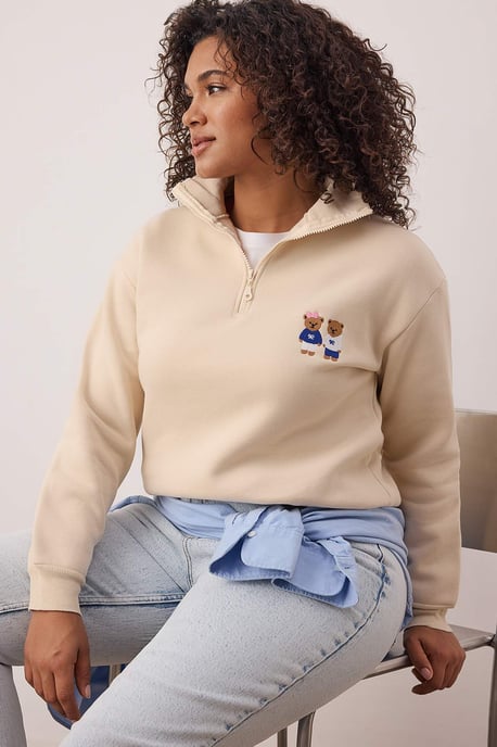 Trendyol Curve Dam Beige Enfärgad Lång Regular fit Plus size Sweatshirts - Image 6