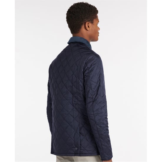 Men's Barbour Liddesdale Quilted Jacket in Navy - Image 3