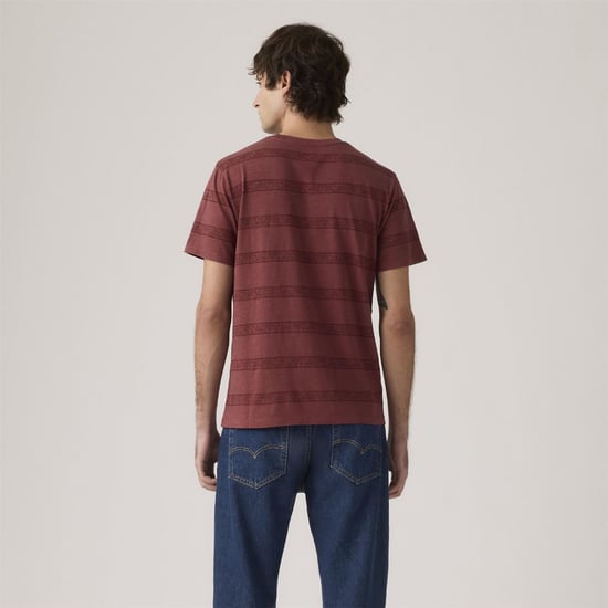 Men's Levis Regular Fit Crew Neck Short Sleeve T-Shirt with Chest Pocket in Kabir Paisley - Image 3