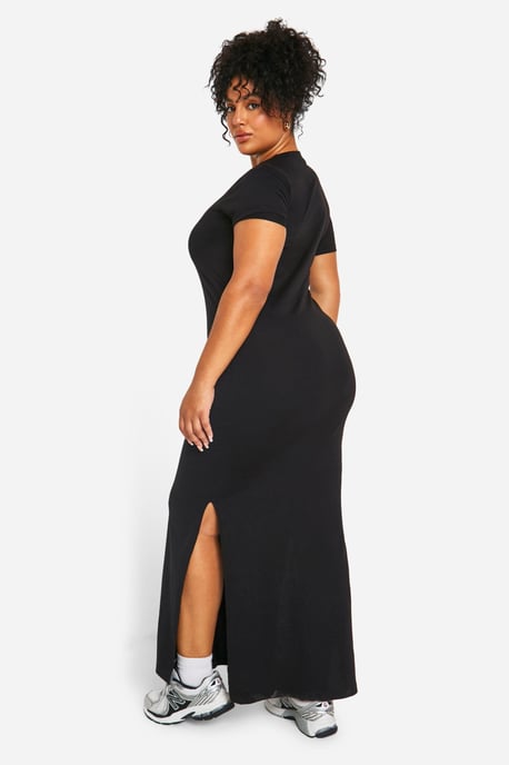 Plus T-Shirt Maxi Dress - Image 2