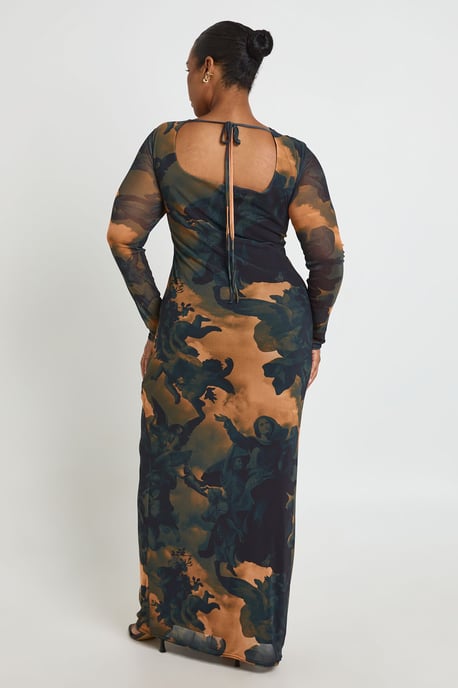 Plus Printed Mesh Low Back Maxi Dress - Image 2