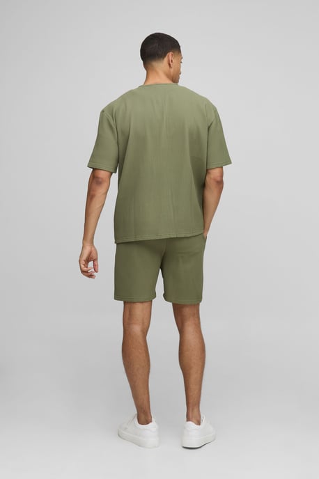 Oversized Collarless Pleated Short Sleeve Shirt - Image 2