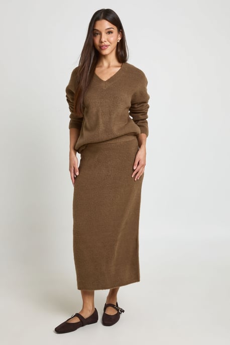 V Neck Jumper and Midi Skirt Co-Ord - Image 1