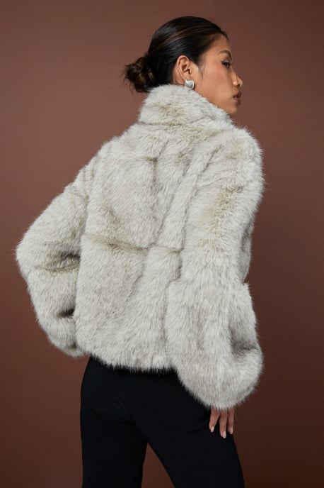 Vintage Look Faux Fur Funnel Neck Jacket - Image 2