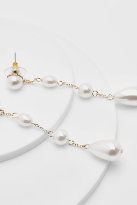 Pearl Multi Station Drop Earring - Image 3