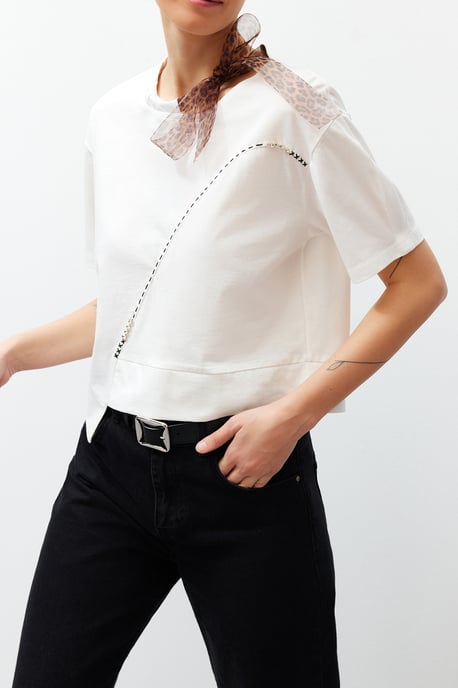 TRENDYOLMİLLA Meisjes Wit Effen Kort Regular fit T-shirts - Image 5