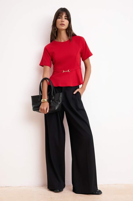 TRENDYOLMİLLA Dames Rood Effen Kort Peplum Blouses - Image 4