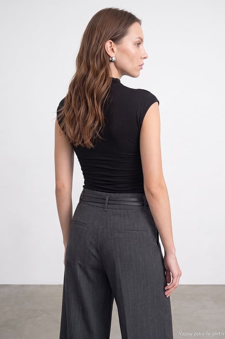 Women's Blouse - Image 3