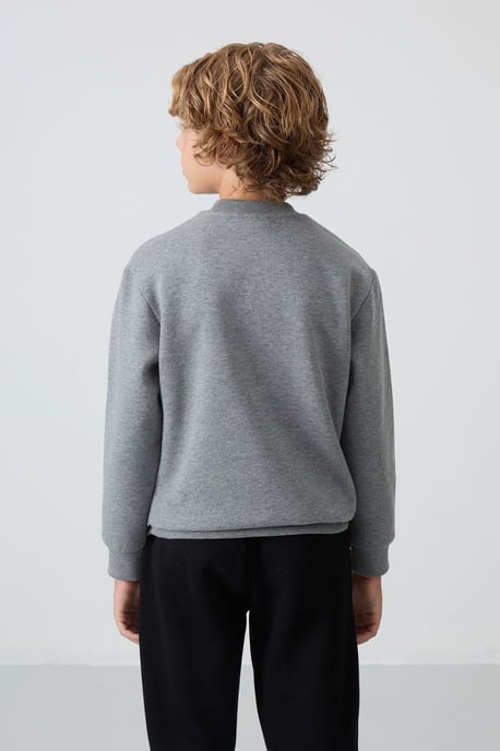 Youth Crew Neck Embroidered Sweatshirt - Image 5