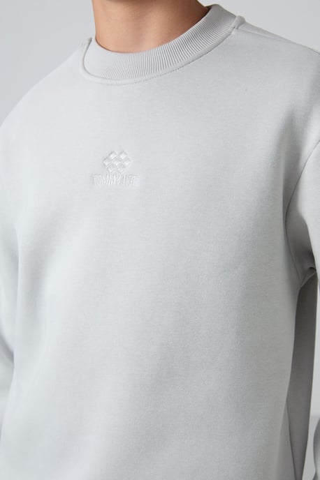 Youth Crew Neck Embroidered Sweatshirt - Image 3