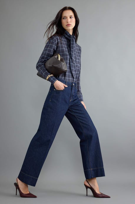 TRENDYOLMİLLA Dames Donkerblauw Effen Wijde pijp Normale taille Jeans - Image 1