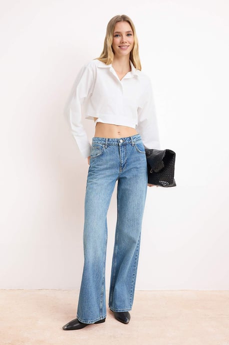 TRENDYOLMİLLA Dam Blå Enfärgad Vida ben Normal midja Jeans - Image 4